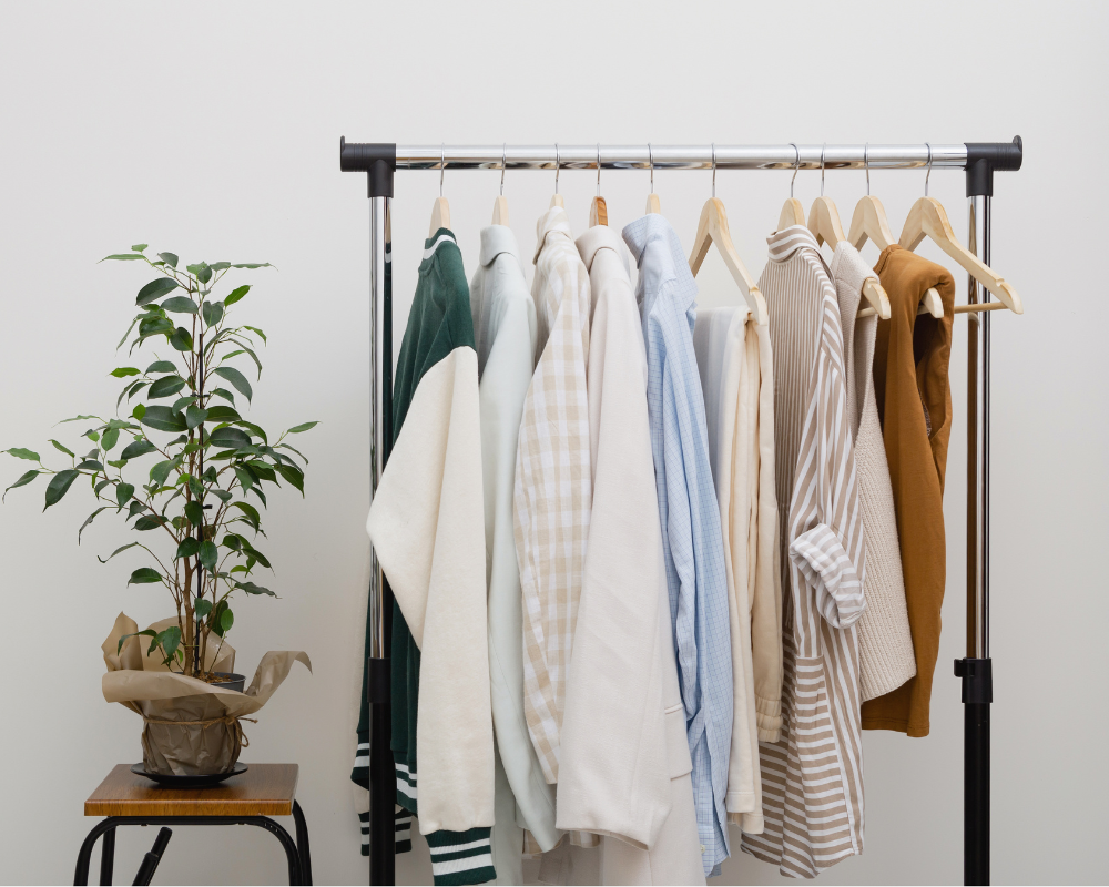 Creating a Capsule Wardrobe for Travel: Your Ultimate Guide to Packing Light