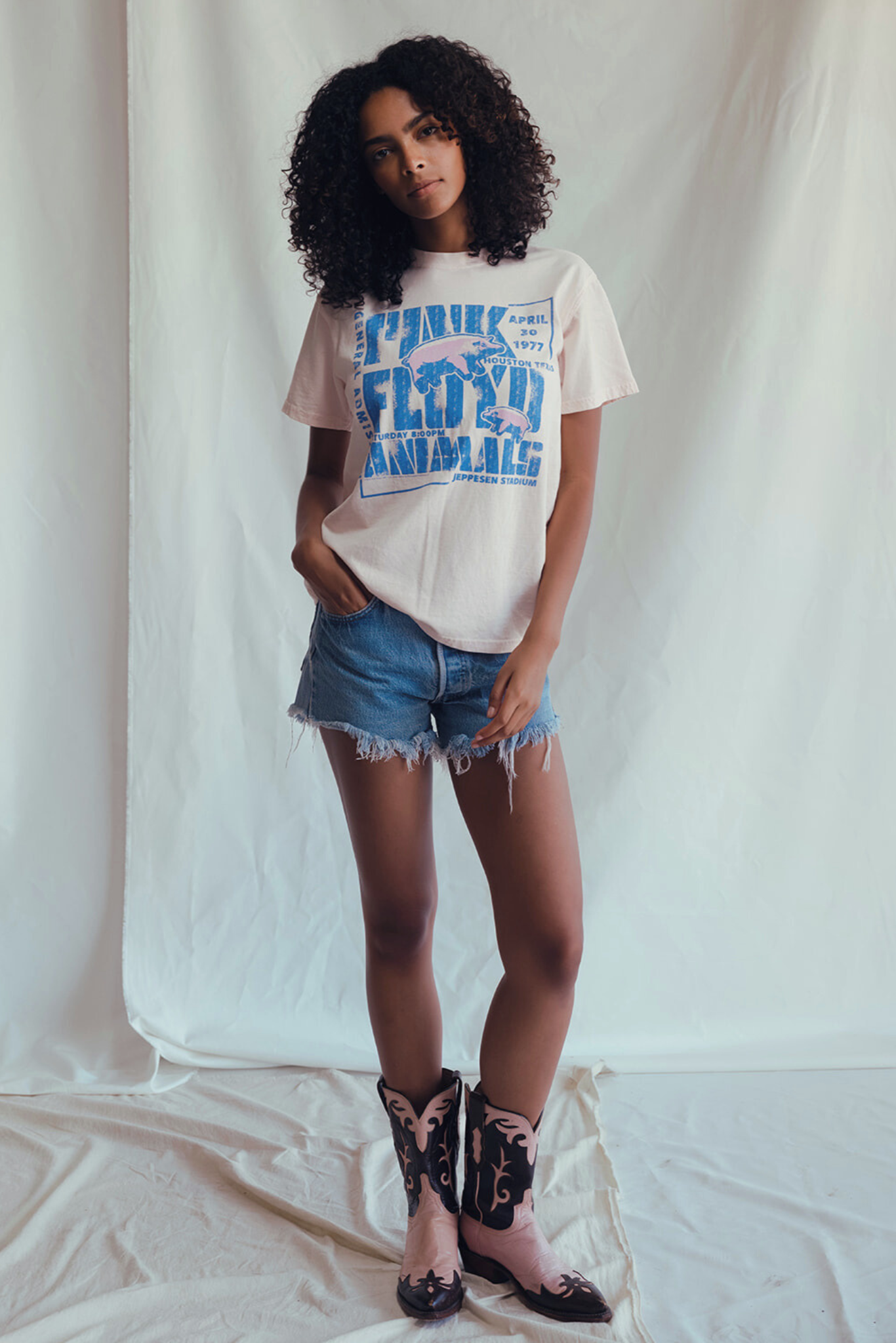 Pink Floyd Animals Tee