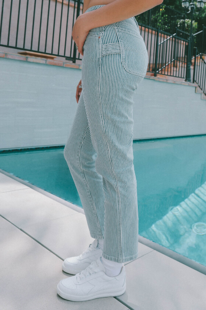 PORTER BLUE X PEOPLE OF LEISURE - Peyton Painter Straight Pacific Wash