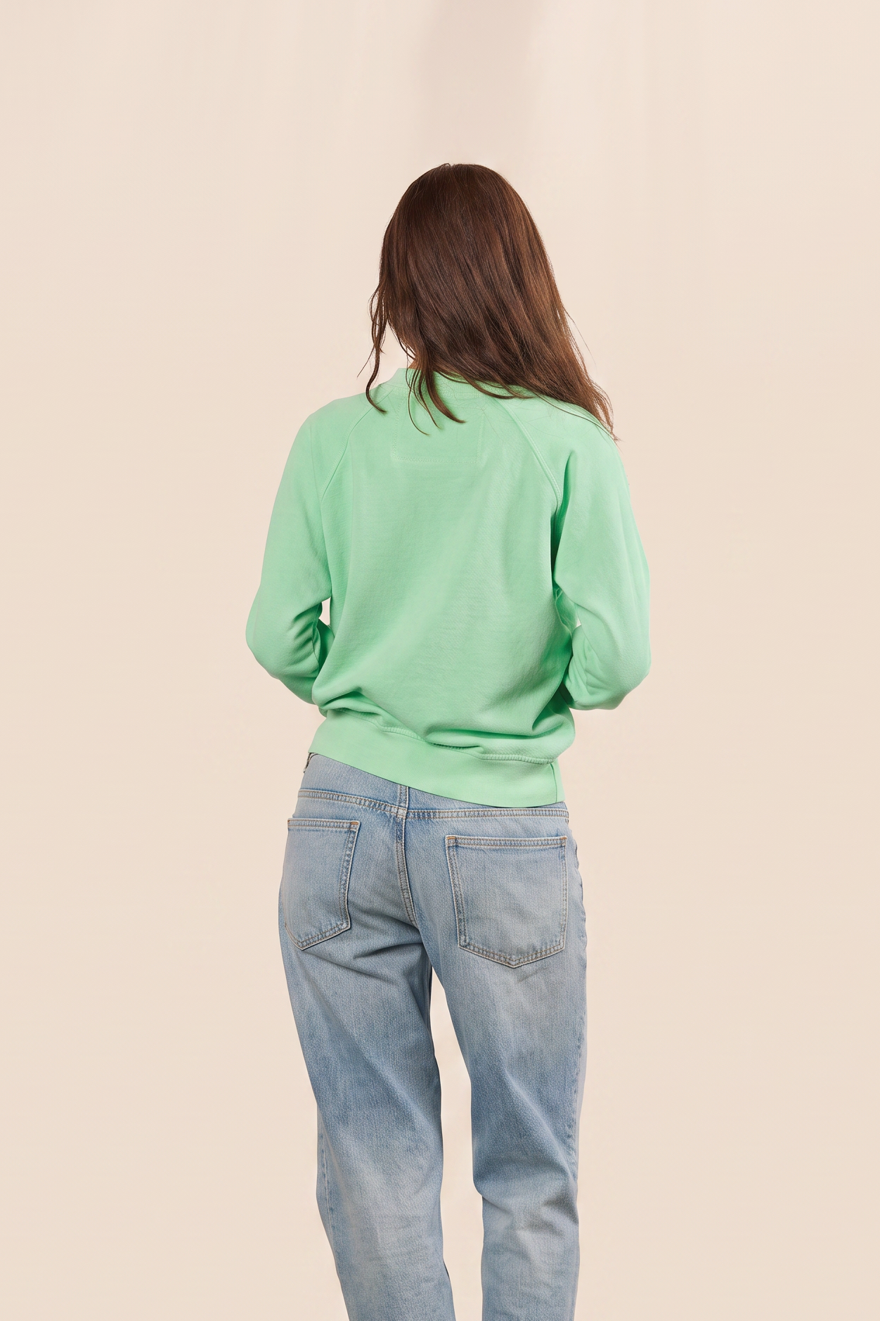 Summer Stables Pullover