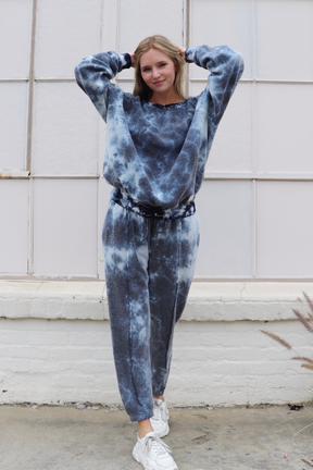 Black and blue discount tie dye sweatpants
